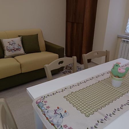 Dimora Lazzarella Apartment Наполи Екстериор снимка