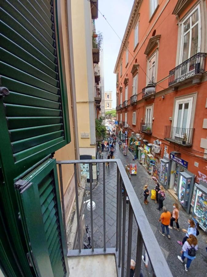 Dimora Lazzarella Apartment Наполи Екстериор снимка