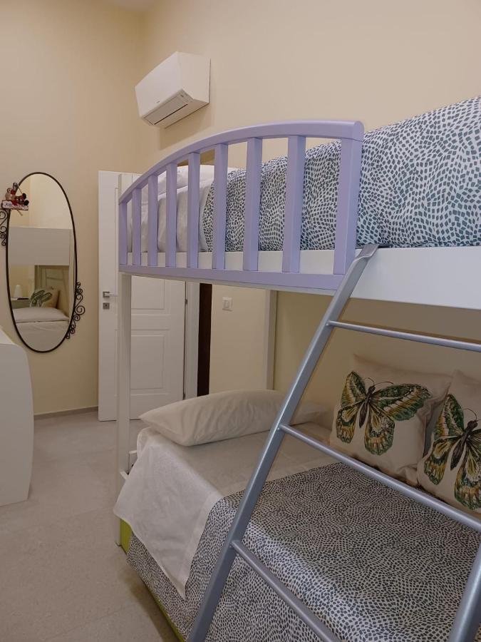 Dimora Lazzarella Apartment Наполи Екстериор снимка