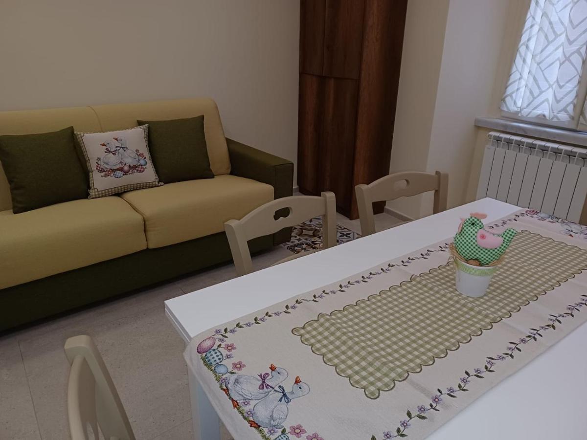 Dimora Lazzarella Apartment Наполи Екстериор снимка